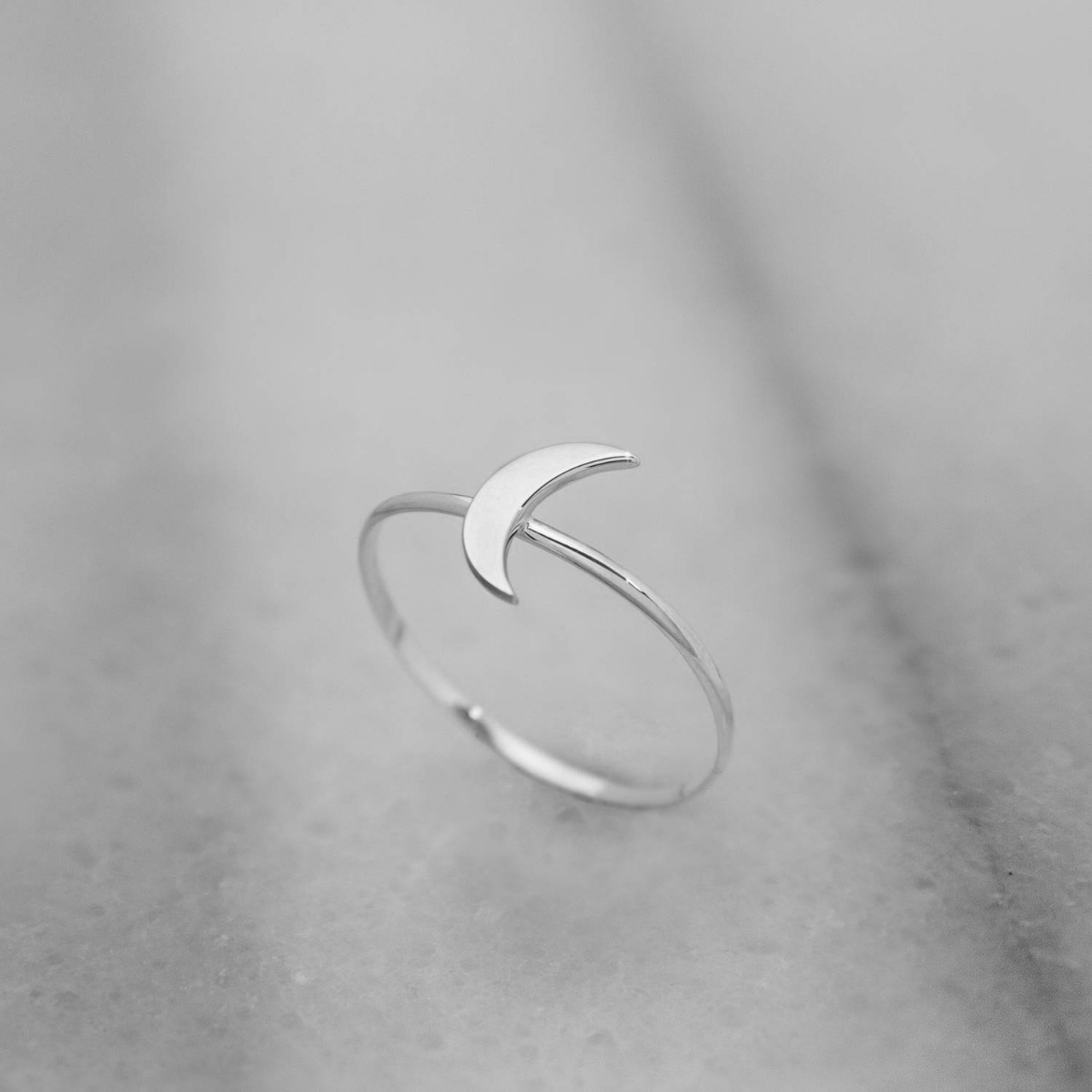 18k White Ring Love Moon Model Single Engagement Luxury Marriage for Womens - Zalupe