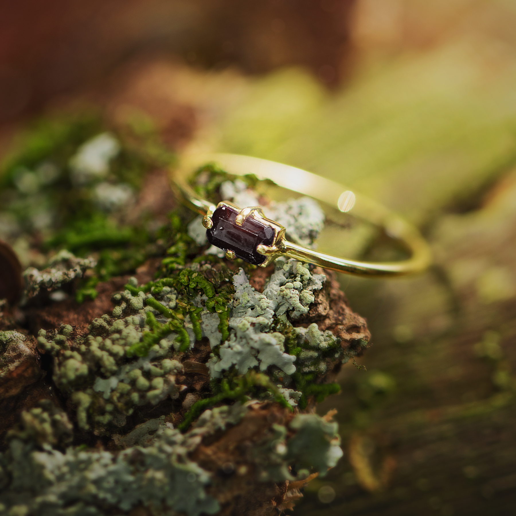 10k Solid Yellow Gold Ring Black Agate Stone Thin - Zalupe