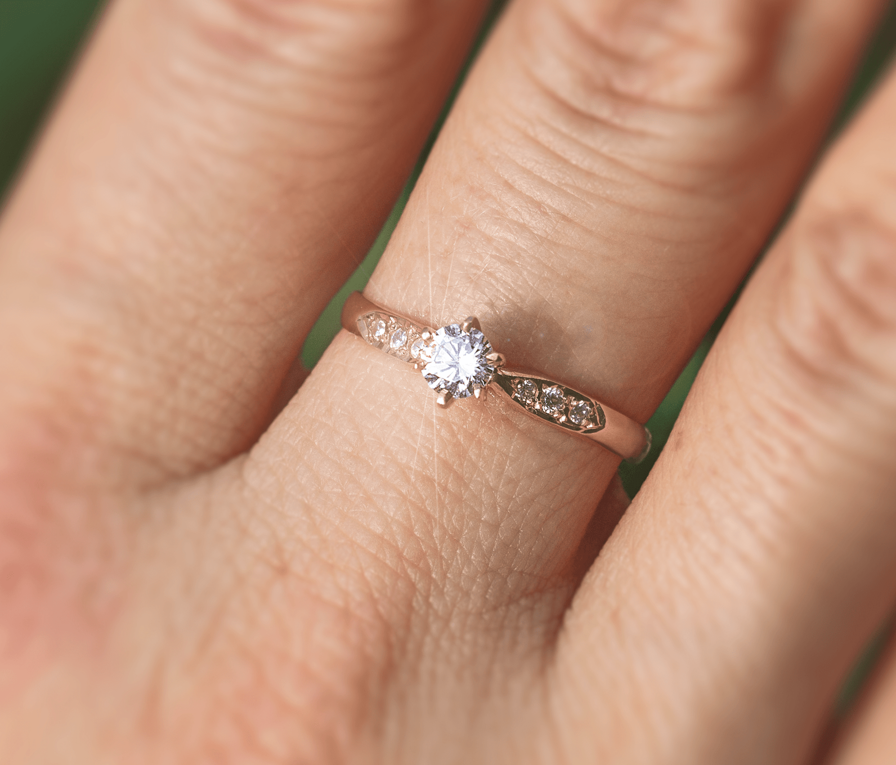 18k Rose Gold Ring for Womens with Diamonds Solitary Marriage Engagement - Zalupe