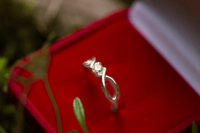 18k Ring White Gold for Womens with Diamond Jewelry Relationship and Wedding - Zalupe